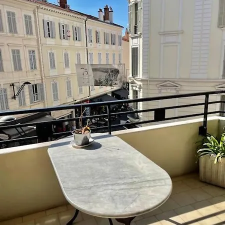 T3 Centre Appartement Cannes